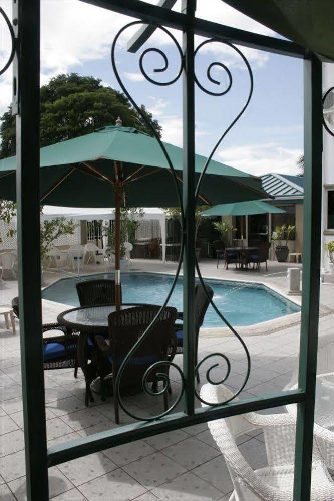 Tradewinds Hotel San Fernando Fasiliteter bilde