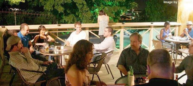 Tradewinds Hotel San Fernando Eksteriør bilde